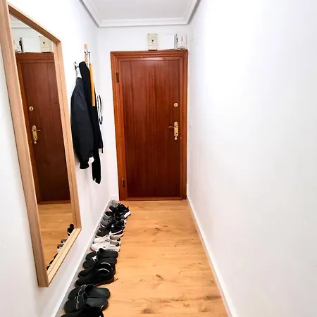 Homestay Exclusive Guest Experience In Cozy & Modern - No Other Guests Valencia